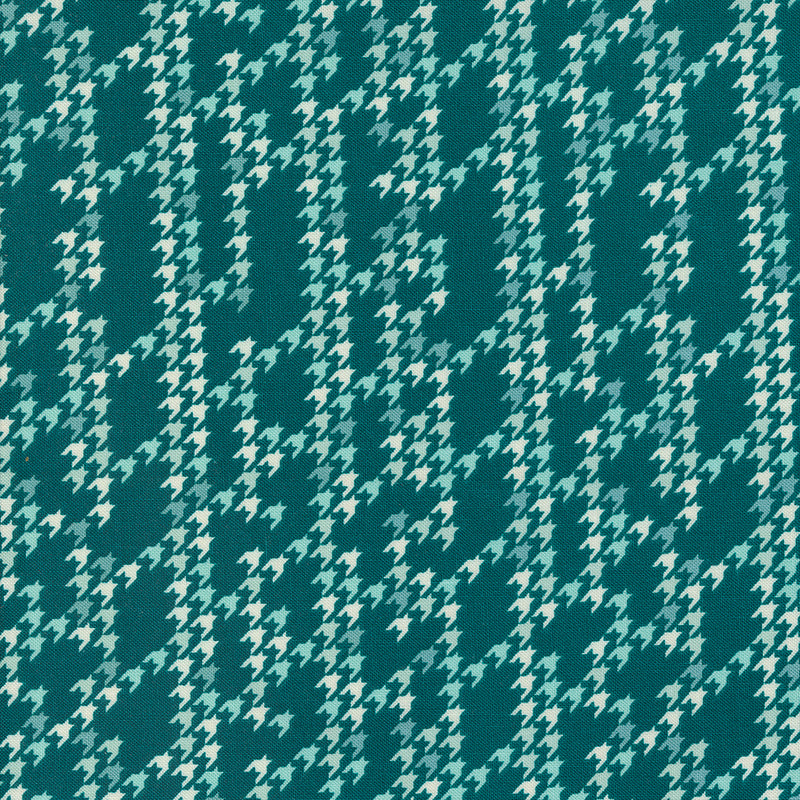 Houndstooth Party in Teal | Cozy Wonderland