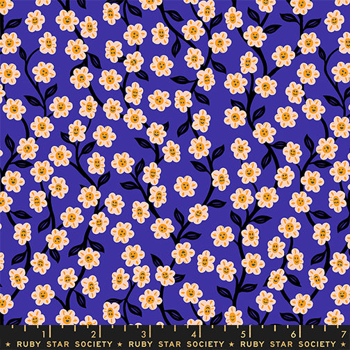 ** Coming Soon ** Chatty Garden in Blacklight | Hello Alice